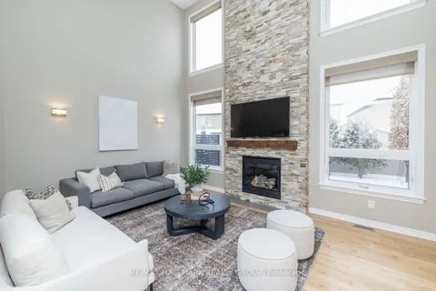 729 Pensacola Crt, Orleans - Cumberland and Area, ON K4A 0L6