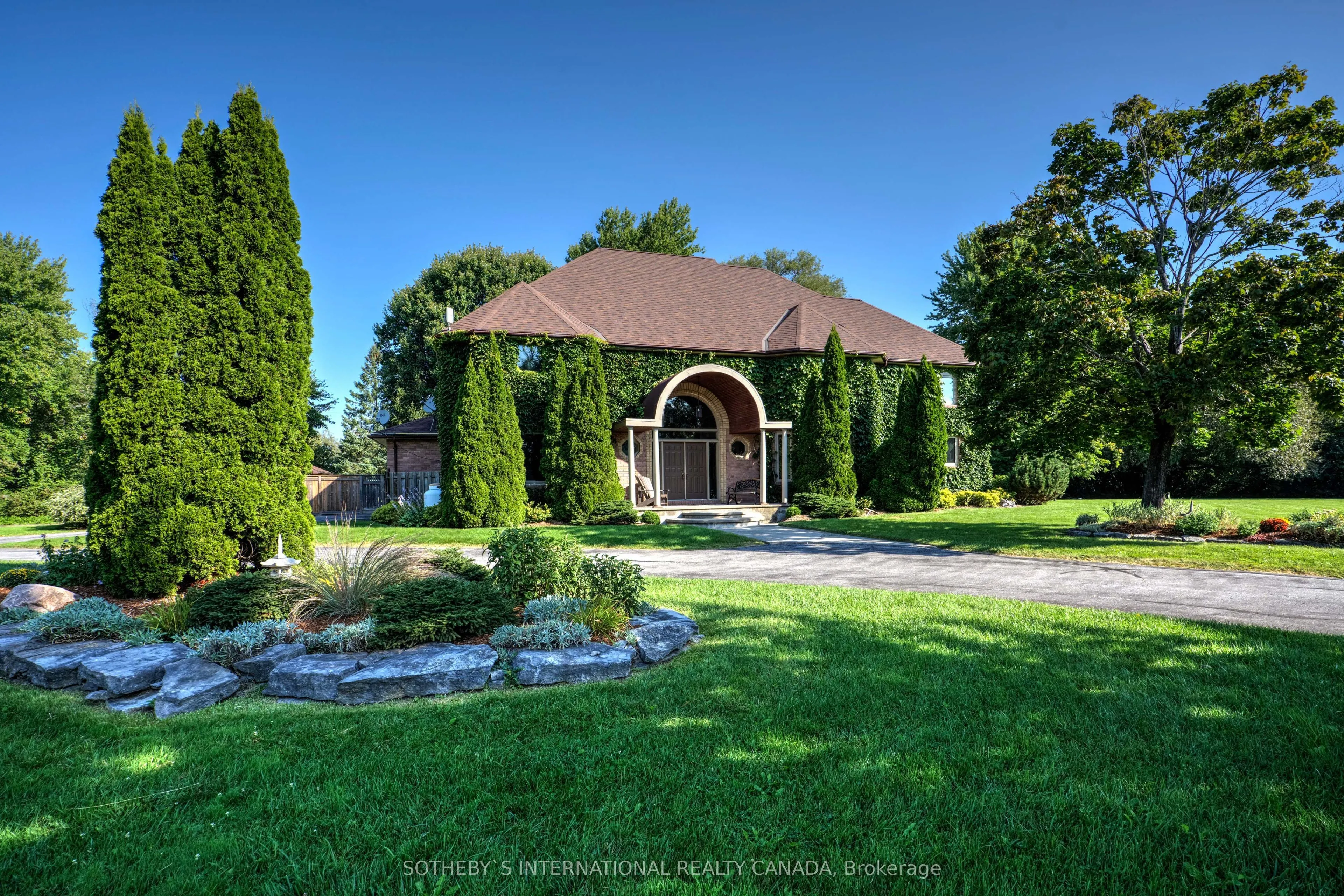 215 Georges Road, Prince Edward County, ON K0K 2T0
