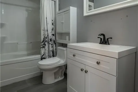 26 Ann St, Minto, ON P4N 4T9