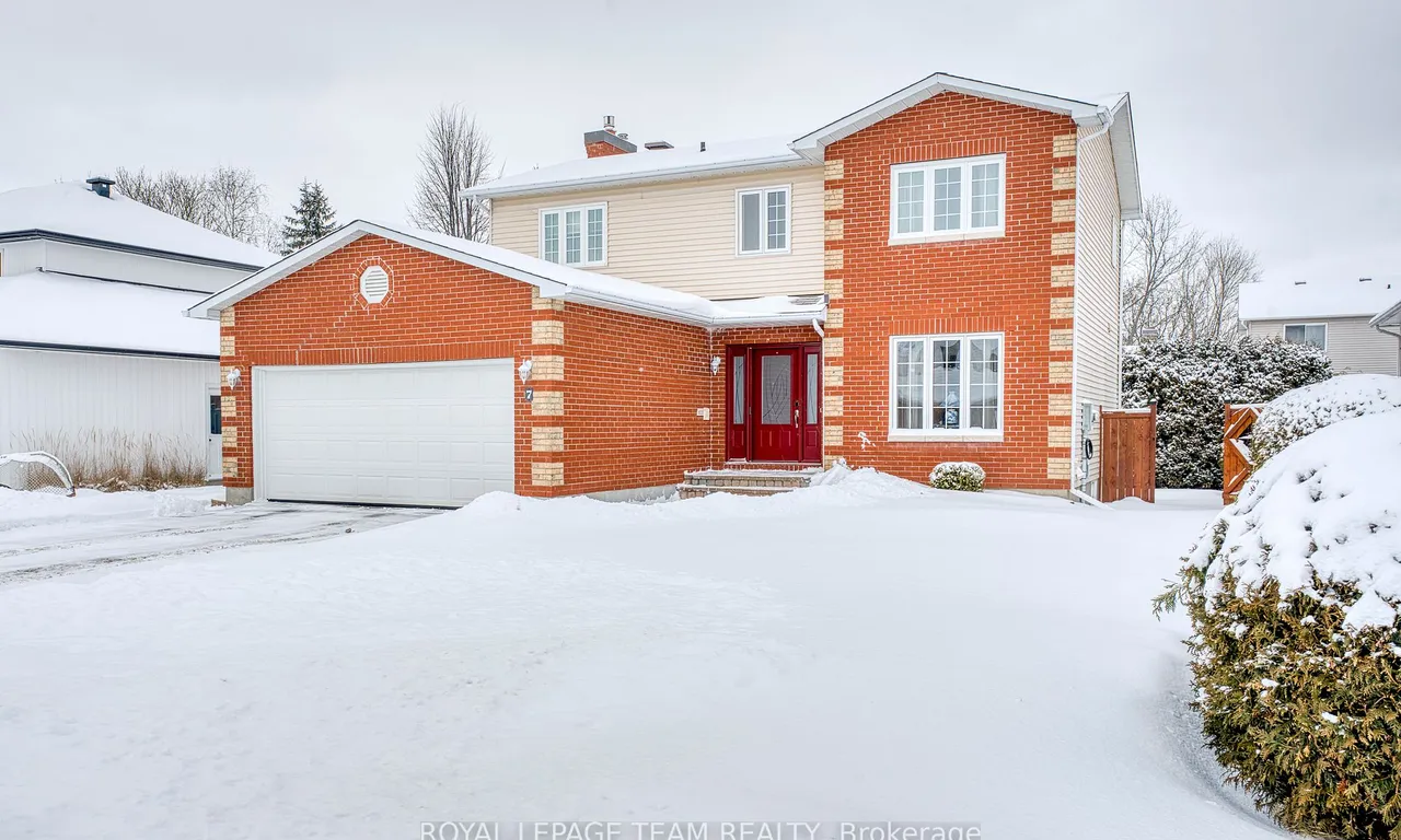 7 Tatra St, Mississippi Mills, ON K0A 1A0