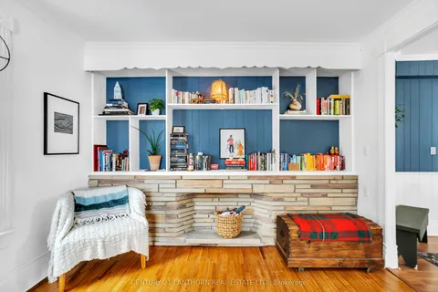 18 Elm Street, Prince Edward County, ON K0K 2T0