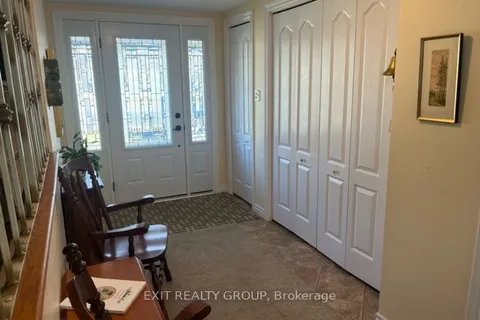 18 Diamond Cres, Belleville, ON K8N 5G6