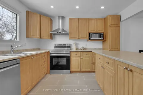 60 Shoreham Ave, South of Baseline to Knoxdale, ON K2G 3T7