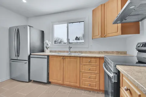 60 Shoreham Ave, South of Baseline to Knoxdale, ON K2G 3T7