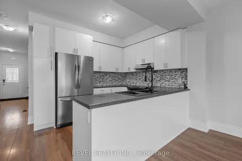 35 Sunset Way, Thorold, ON L0S 1A0