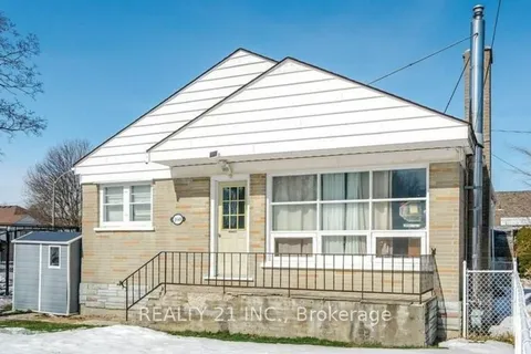 160 Elizabeth Ave, Peterborough, ON K9H 5E3