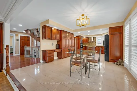 90 Derek Dr, Hamilton, ON L8G 5A7