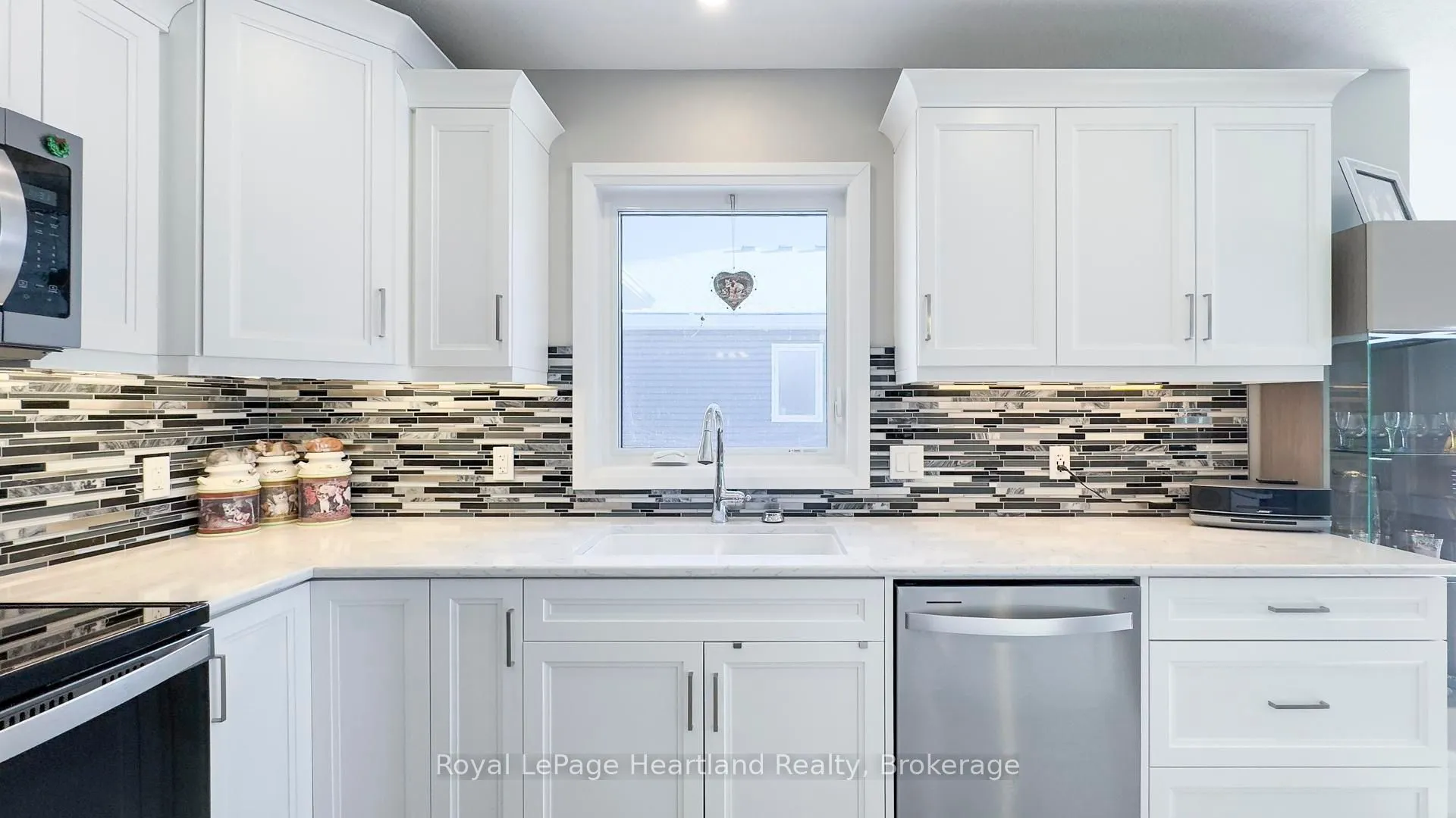 273 Lake Breeze Drive, Ashfield-Colborne-Wawanosh, ON N7A 3Y3