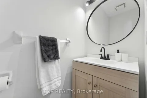 474 Claridge Dr, Barrhaven, ON K2J 5H6