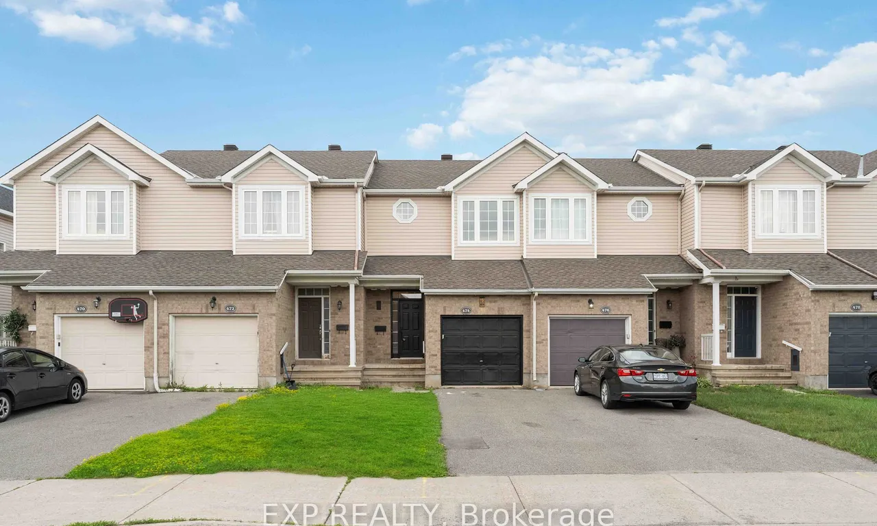 474 Claridge Dr, Barrhaven, ON K2J 5H6