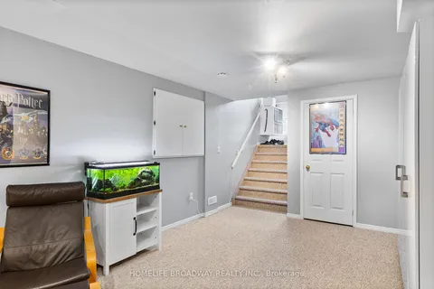 3283 Northway Ave, Windsor, ON N9E 4T7