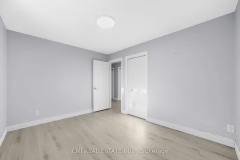 15 Bayshore Crescent, St. Catharines, ON L2N 5Y3