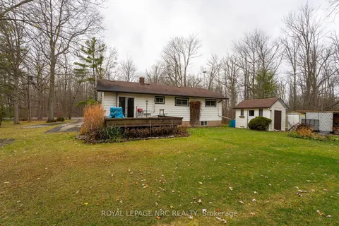 2668 Point Abino Rd, Fort Erie, ON L0S 1S0
