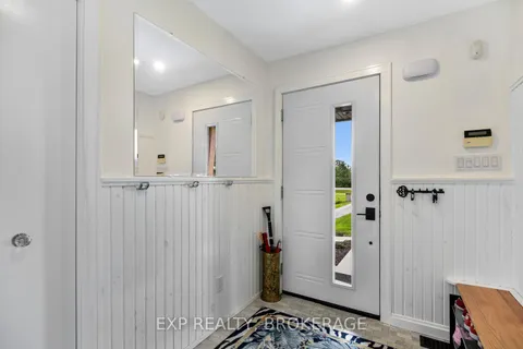 1138 Thousand Islands Pkwy, Front of Yonge, ON K0E 1R0