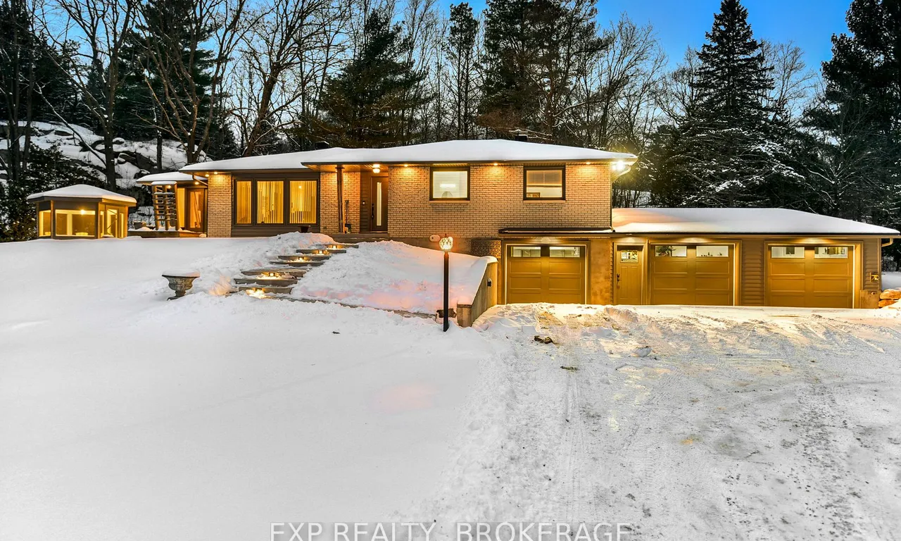 1138 Thousand Islands Pkwy, Front of Yonge, ON K0E 1R0