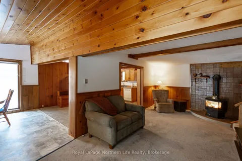 1580 Jocko Point Rd, North Bay, ON P1B 8G5