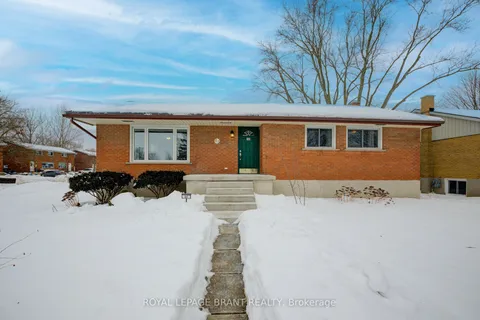 64 Player St, Stratford, ON N5A 1V3