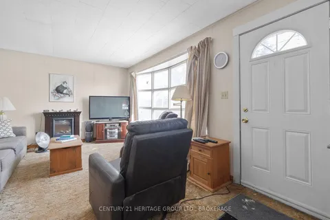 16 Laura St, Elizabethtown-Kitley, ON K0E 1M0