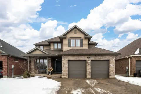 706 Bennett Cres, Strathroy-Caradoc, ON N0L 1W0