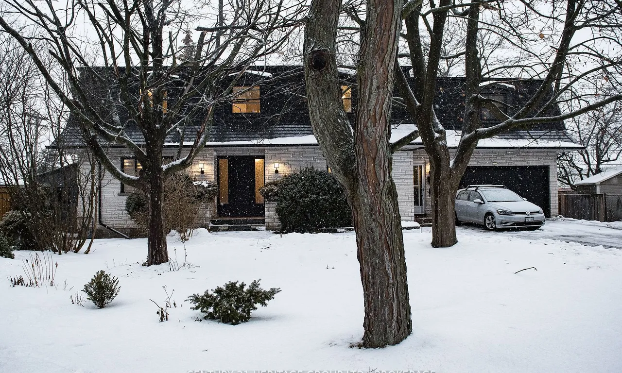 74 Metcalfe Ave, Kingston, ON K7M 2W6