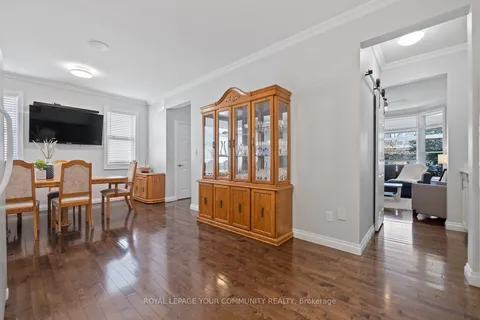 870 Beach Boulevard, Hamilton, ON L8H 6Z4