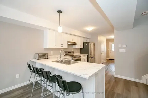 182 Head St, Norfolk, ON N3Y 5E6