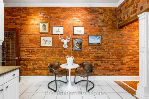 138 East Ave, Hamilton, ON L8L 5H9