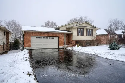 273 Whiting Street, Ingersoll, ON N5C 3B7