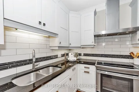 57 Columbus Ave, Overbrook - Castleheights and Area, ON K1K 1R2