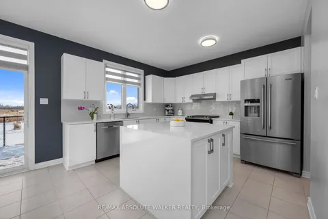 415 Hepatica Way, Orleans - Cumberland and Area, ON K4A 1G3