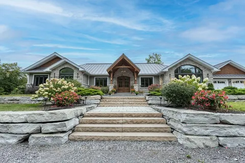 9459 Mccuan Road, Beckwith, ON K7C 0C4