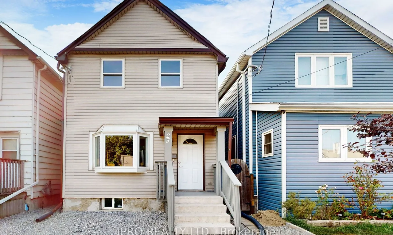 25 Lincoln St, Hamilton, ON L8L 7L7