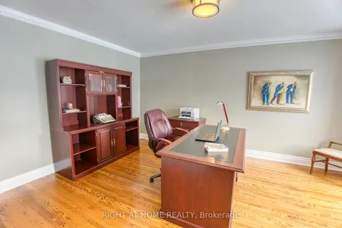 28 Hampel Cres, Stittsville - Munster - Richmond, ON K2S 1E4