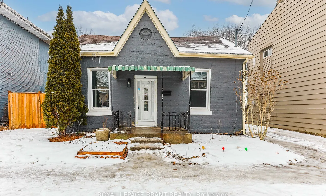 97 Peel St, Brantford, ON N3S 5M3