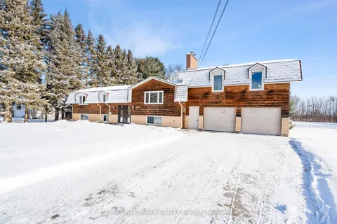 841 River Rd, Blossom Park - Airport and Area, ON K4M 1B2