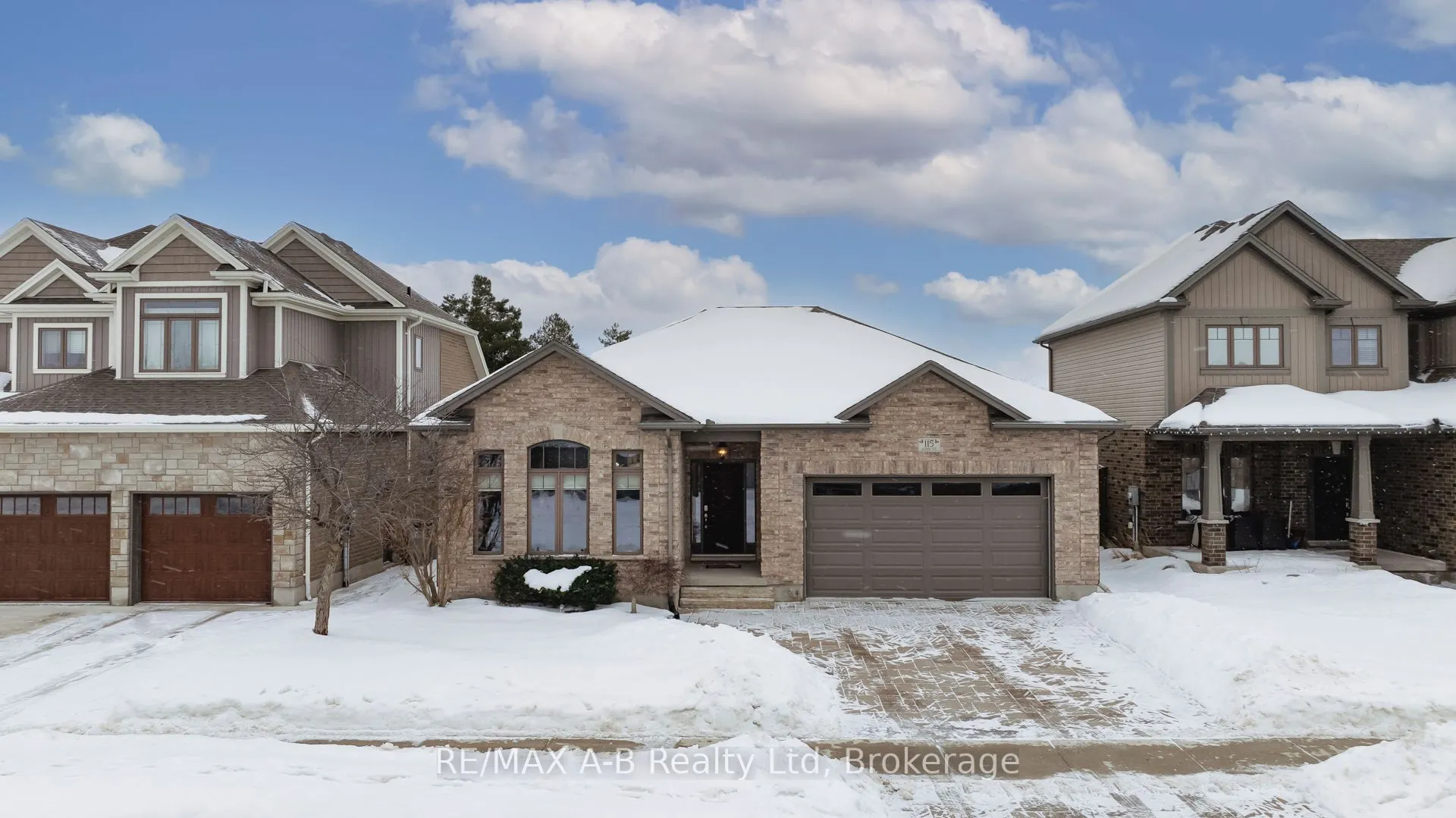 115 John Street, Lucan Biddulph, ON N0M 2J0