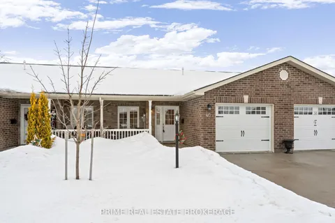 40 Devon Drive, South Huron, ON N0M 1S3