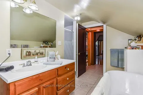 4162 Highway 6 Road, Puslinch, ON N0B 2C0