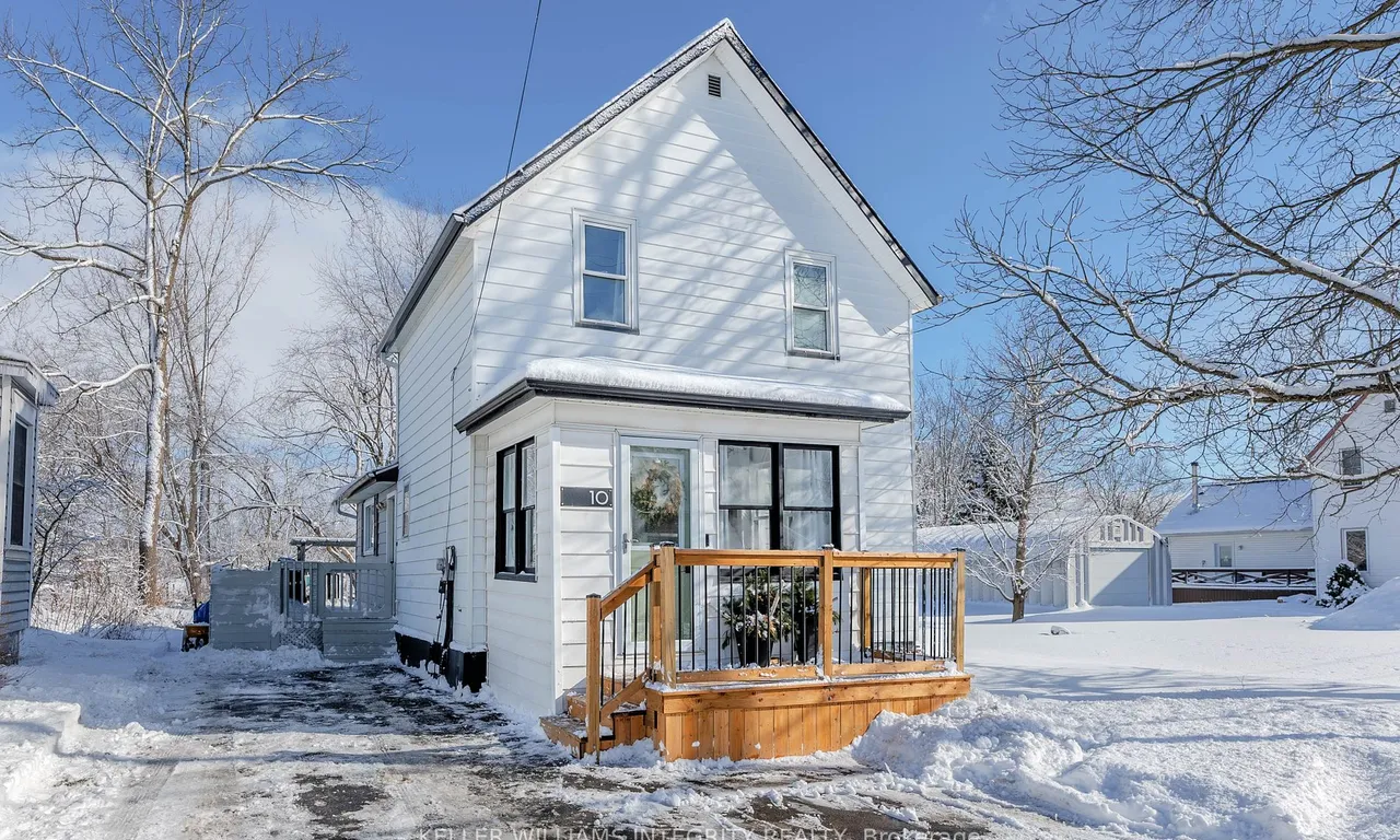 10 Victoria St, North Stormont, ON K0C 1K0