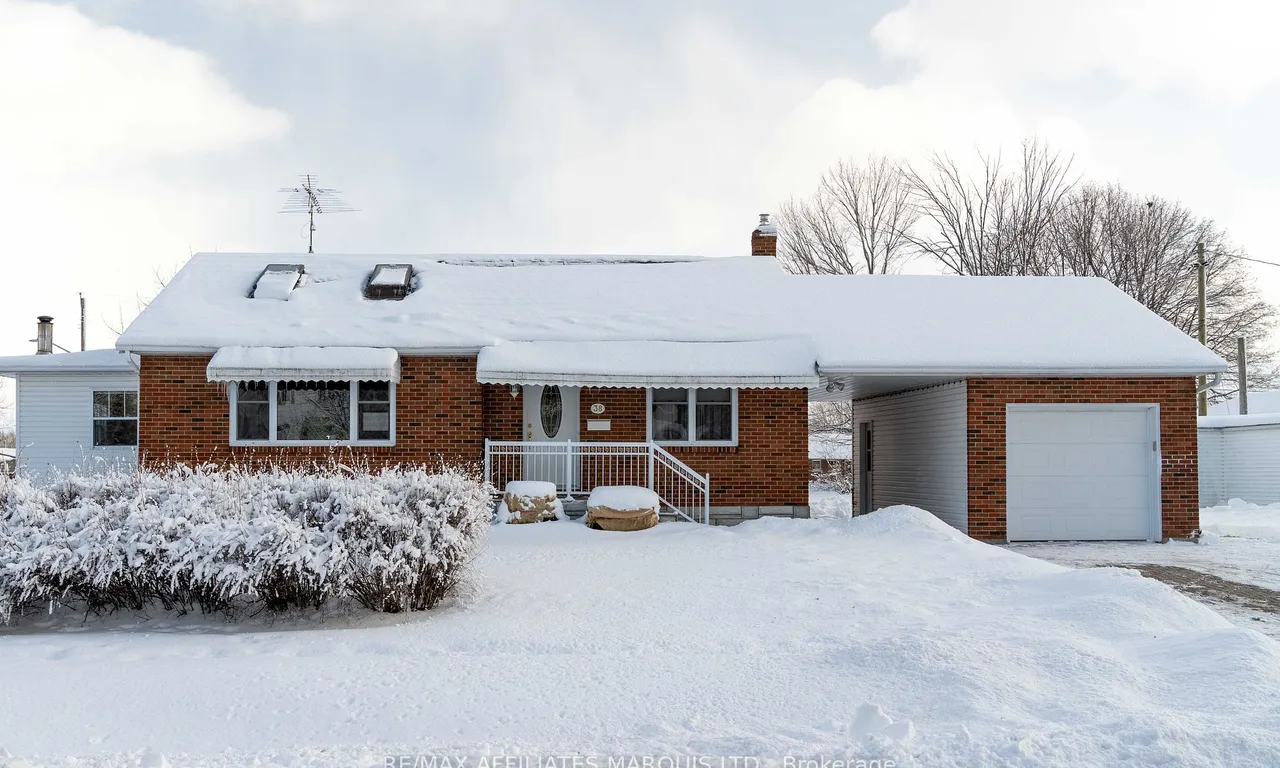 38 Bethune Ave, South Stormont, ON K0C 1P0
