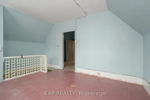 537 Moffat St, Pembroke, ON K8A 3Y2