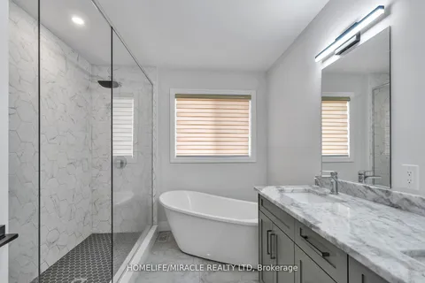 115 Jefferson St, Lucan Biddulph, ON N0M 2J0