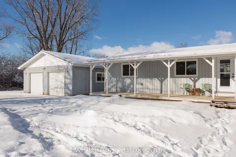 825 County Road 8 Road, Prince Edward County, ON K0K 2T0