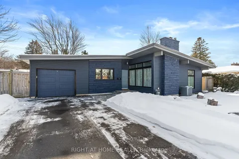 27 Thorncliff Pl, Bells Corners and South to Fallowfield, ON K2H 6L4