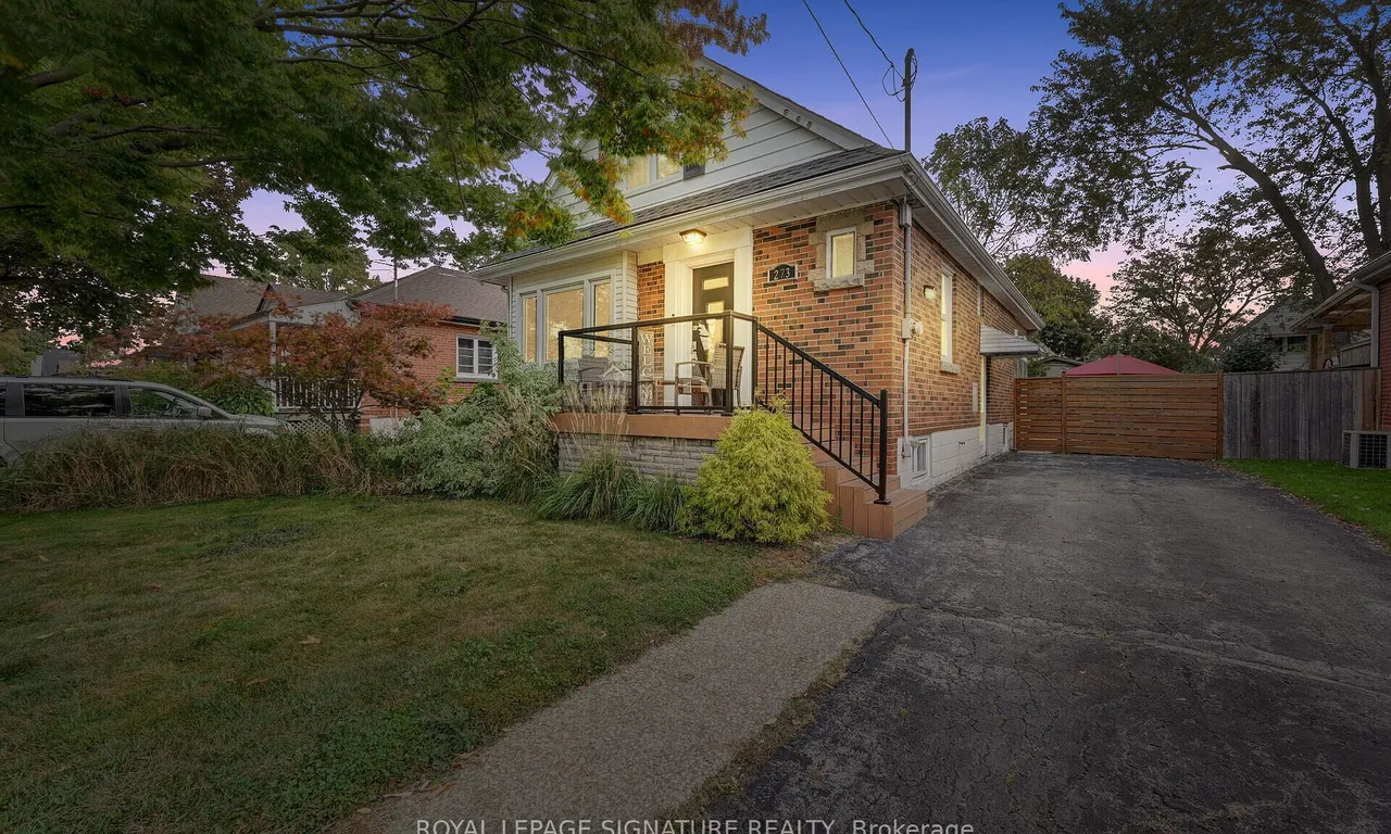 273 East 37th St, Hamilton, ON L8V 4B2