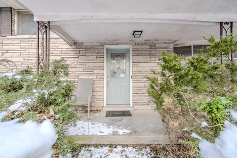7850 7 Highway, Guelph/Eramosa, ON N1H 6H8