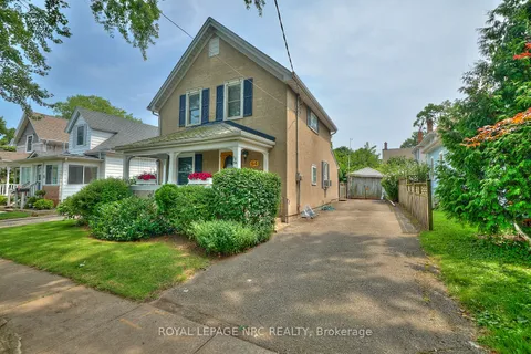 54 HENRY Street, St. Catharines, ON L2R 5T9