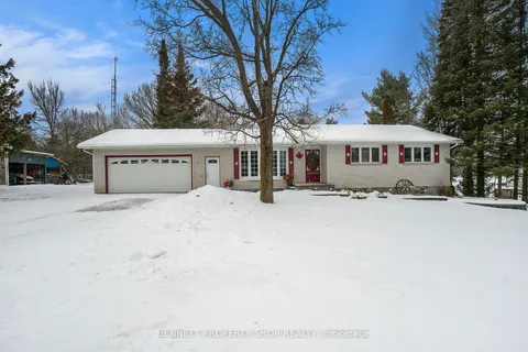 1827 Ramsay Concession 8 Rd, Mississippi Mills, ON K0A 1A0