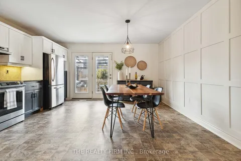 60 Bridle Path, Strathroy-Caradoc, ON N7G 4J9