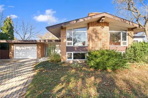 118 West 19th St, Hamilton, ON L9C 4H6